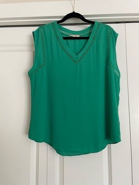 41 Hawthorn Carla Crochet Detail Blouse - Kelly Green-Size XL